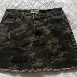 Boutique Camouflage Skirt